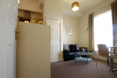 1 bed flat, Westmorland Road, Newcastle Upon Tyne, Newcastle, NE14EG - Image 1